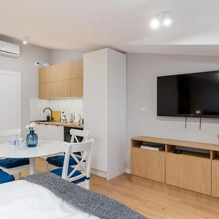 Czarnowiejska 21A By Homeprime Cracovia Esterno foto